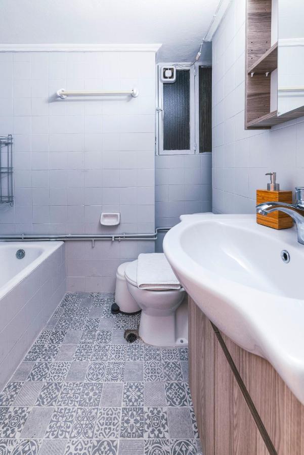 Urban Escape Next To Acropolis And Athens City Center Bagian luar foto